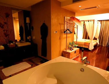 北京昌平养生会所的黄昏恋：当爱情遇上八十岁